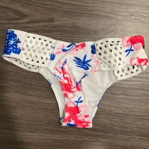 Crochet swim bottoms